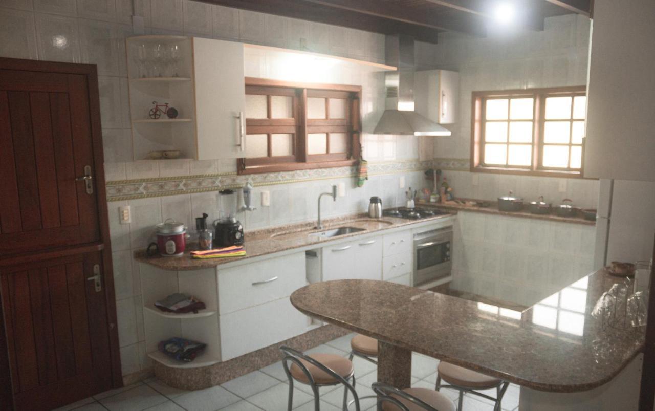 Hostal Nomades Riverside - Adventure & Coworking *